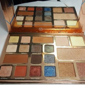 Bh Cosmetics Desert Oasis Palette 19 shades!
